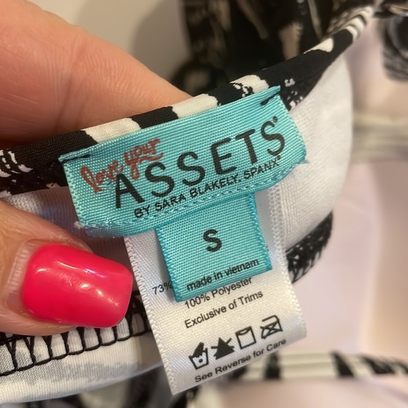 LOVE your ASSETS by Sara Blakey SPANX Tankini PUSH UP swim top black white Small - Picture 9 of 11